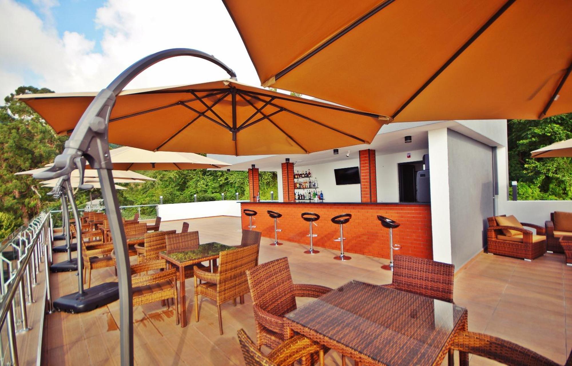 Hotel Montana Kvariati Extérieur photo
